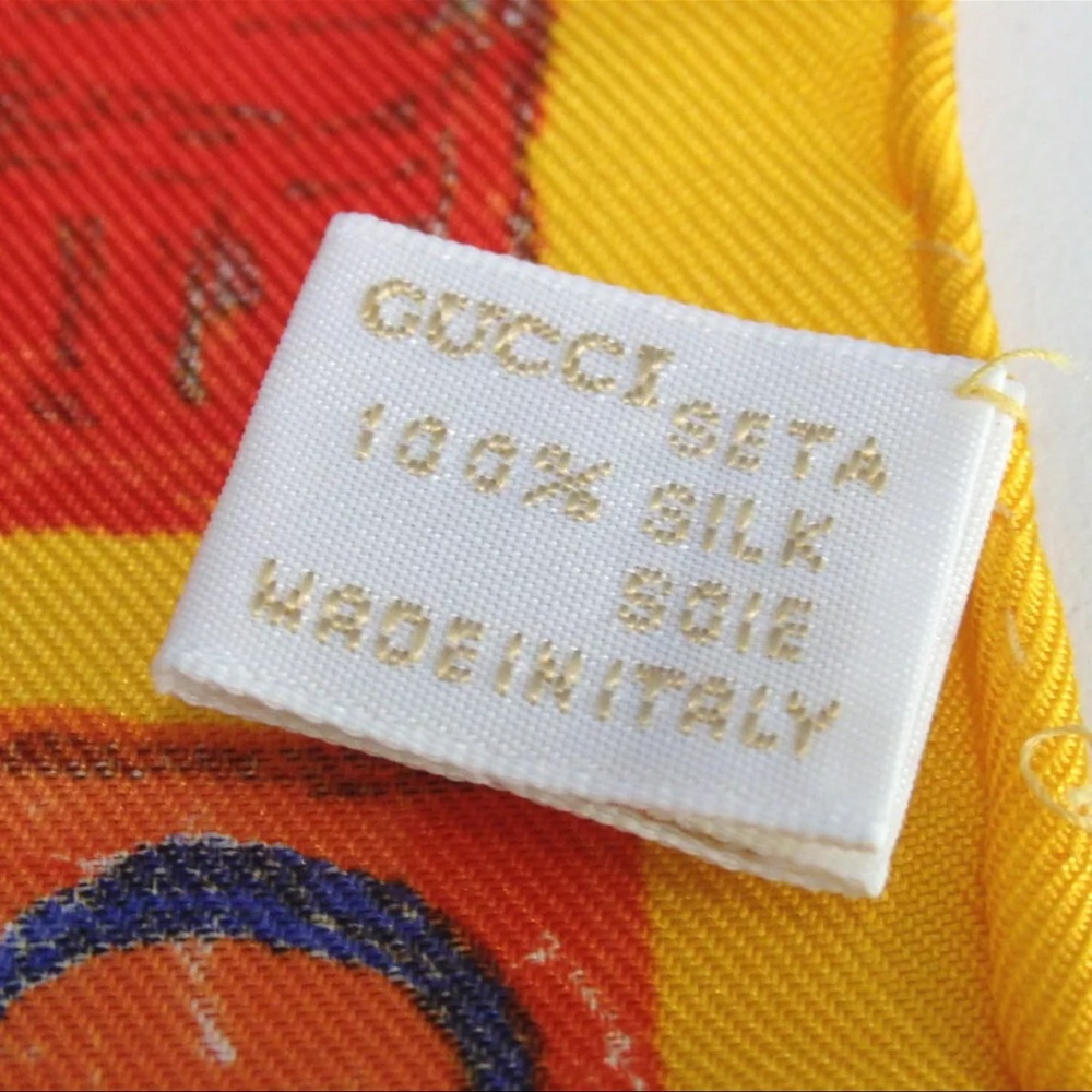 AUTH Gucci Silk Scarf Horsebit Pattern Yellow - Picture 4 of 4